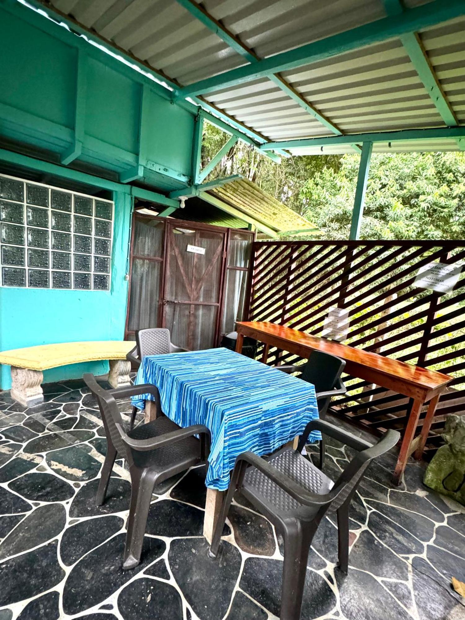 Hidden Jungle Beach House Puerto Viejo de Talamanca Bagian luar foto