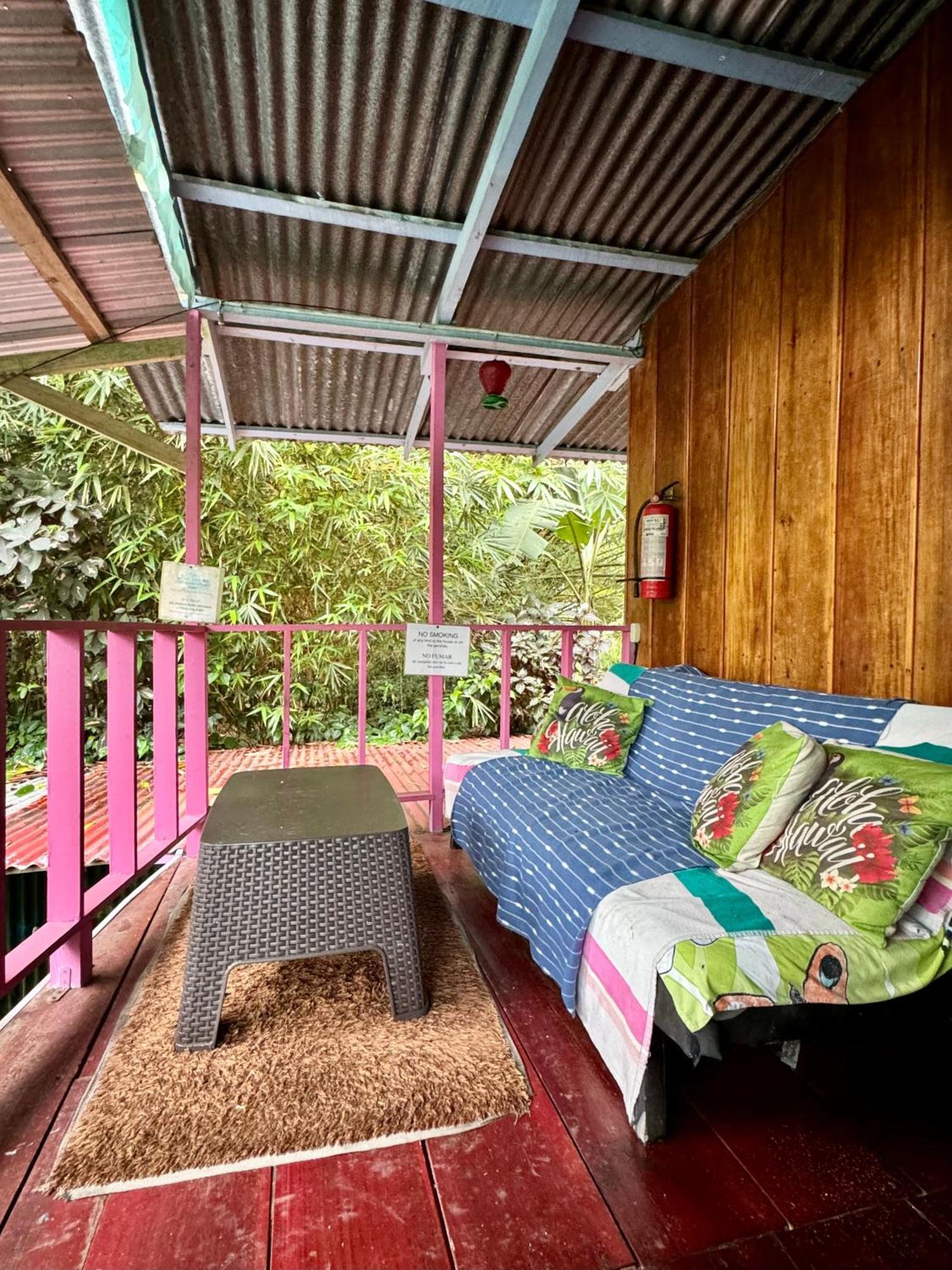 Hidden Jungle Beach House Puerto Viejo de Talamanca Bagian luar foto