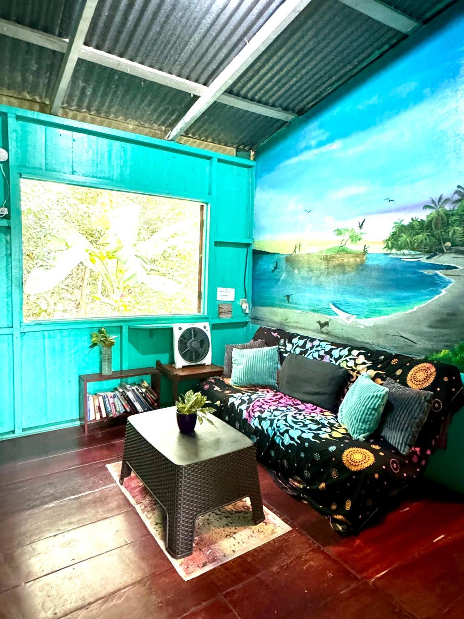 Hidden Jungle Beach House Puerto Viejo de Talamanca Bagian luar foto
